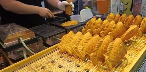 街头鲷鱼烧进阶版,组合冰淇淋的神奇搭配,又冰又脆,你有吃过?